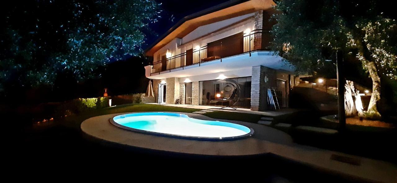 Villa Mimosa-Con Piscina E Vista Lago Brenzone sul Garda Exterior photo
