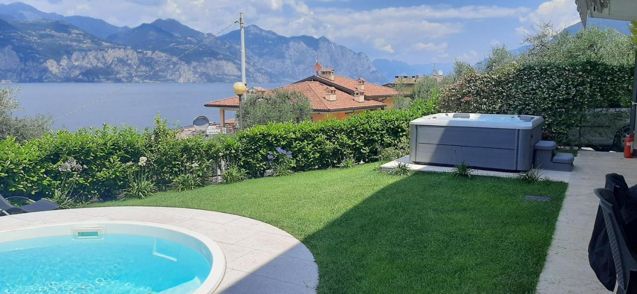 Villa Mimosa-Con Piscina E Vista Lago Brenzone sul Garda Exterior photo