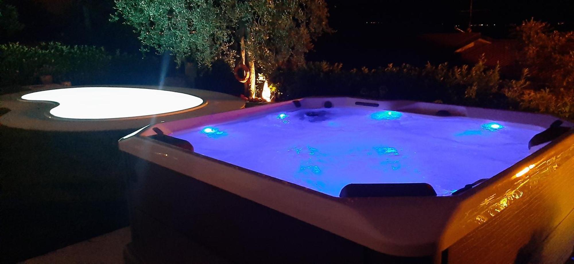 Villa Mimosa-Con Piscina E Vista Lago Brenzone sul Garda Exterior photo